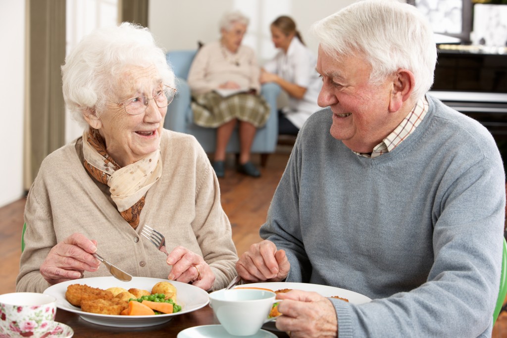 Meals on Wheels and Other Helpful Services for Seniors